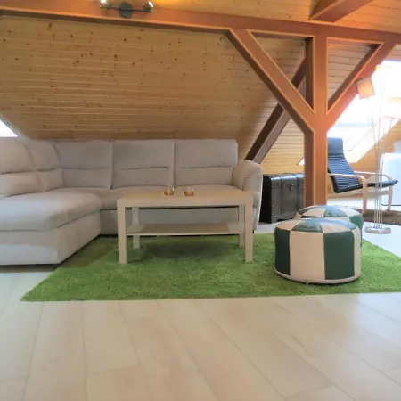 Penthouse Wolkenstein Grosszuegige Maisonette Auf 155 Qm Mit Whirlpool, Klima & Kamin Senftenberg Exterior photo